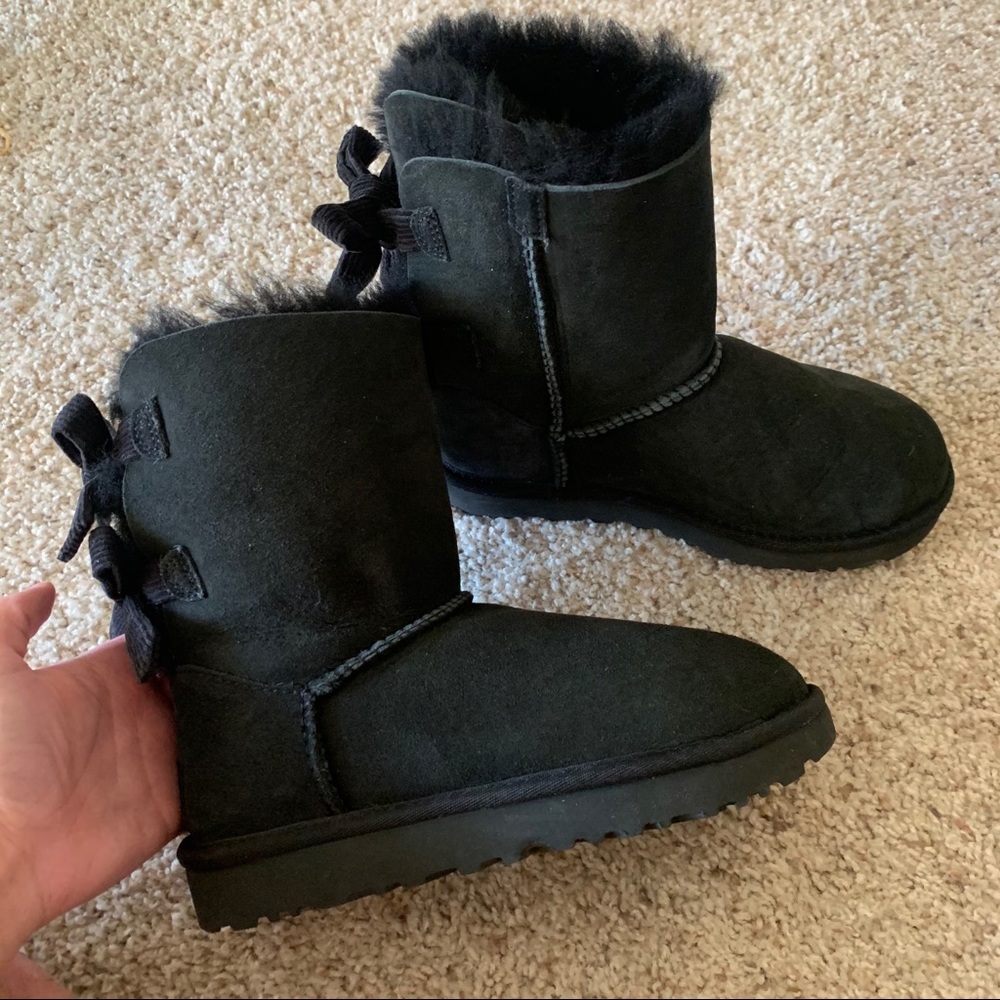 UGG Bailey bow corduroy boots black